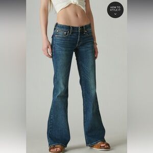 Lucky Brand Low Rise Flare jeans